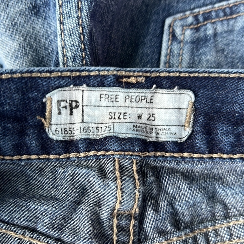 Free People Jean shorts - Picture 3 of 3